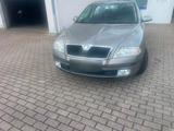 Skoda 1.6 MPI Limousine - Skoda Octavia: Mpi