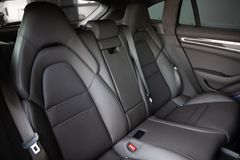 PORSCHE Panamera Turbo S E-Hybrid Sport Turismo - VOLL