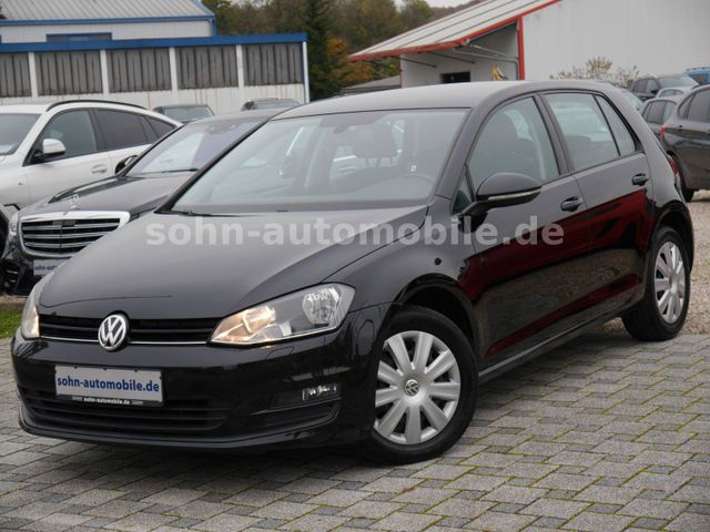 Volkswagen Golf VII Lim. Trendline "Klima/5-türig/PDC/SHZ"