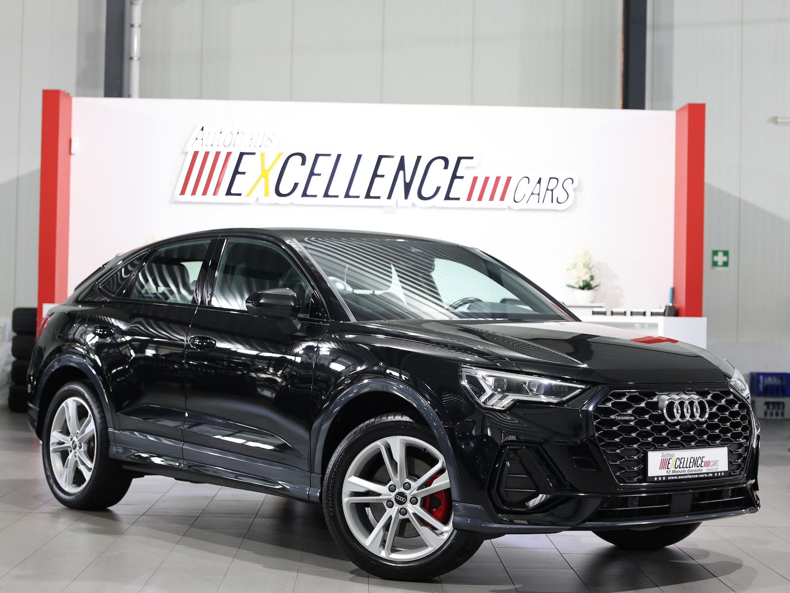 Audi Q3 SPORTBACK 40 TDI Q S-LINE DESIGN BLACK / LED foto 1
