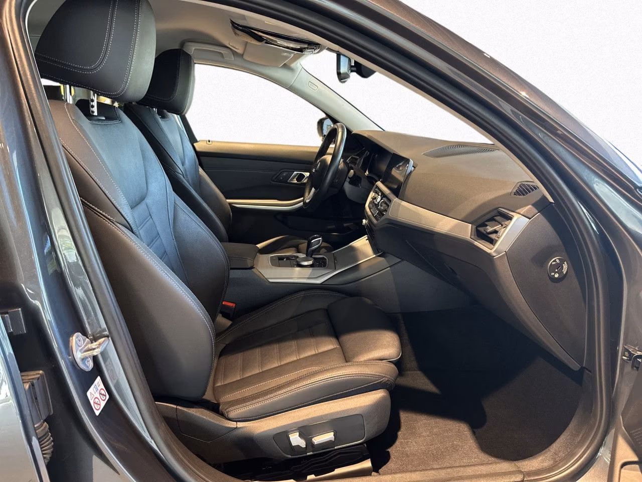BMW 330 i xDrive Touring Advantage Laser StdHz Memory, миниатюра 9