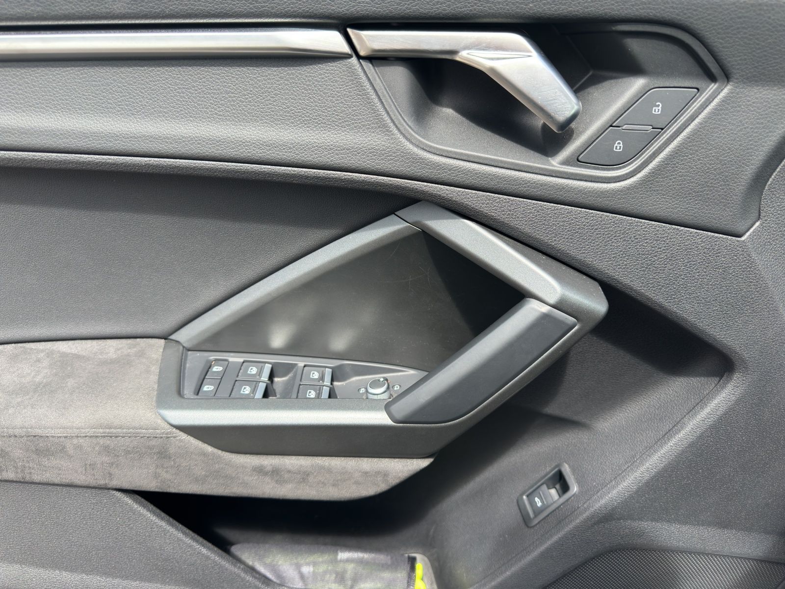 Audi RSQ3 - Bild 14