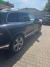 Volkswagen Touareg 3.0 V6 TDI SCR Tiptronic Executive E... - VW Touareg Gebrauchtwagen in Berlin