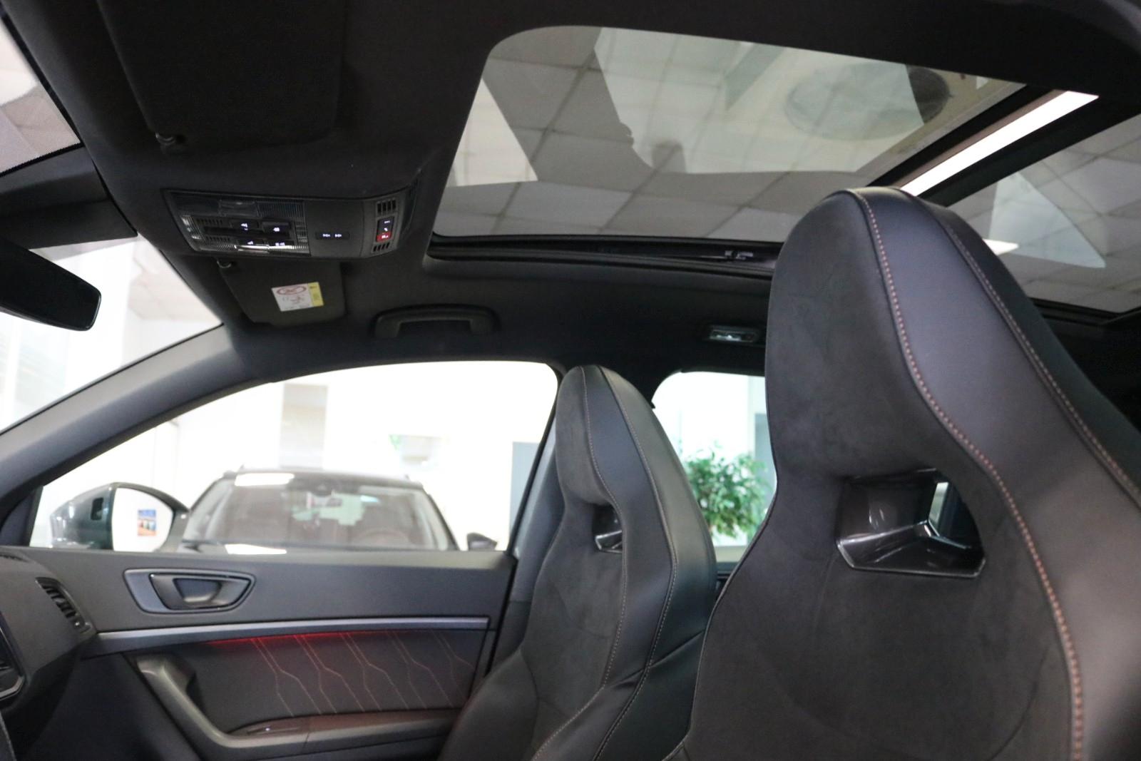 Cupra Ateca VZ 4Drive DCC AHK Pano 360° Memory, миниатюра 15