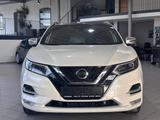 Nissan Qashqai N-Connecta - Nissan: Connect