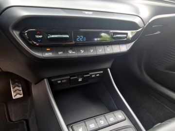 Hyundai BAYON 1.0 T-GDI Intro Edition (101PS) Automatik