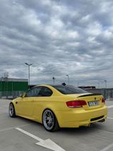 BMW M3 Coupé Edition Dakargelb - BMW M3: 3