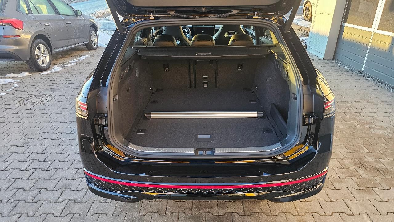 Volkswagen Passat Variant - Bild 13