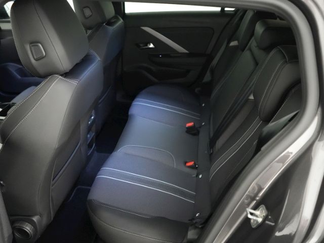 Astra L ST GS AT+AHK+LED MATRIX+NAVI+360 GRAD KA