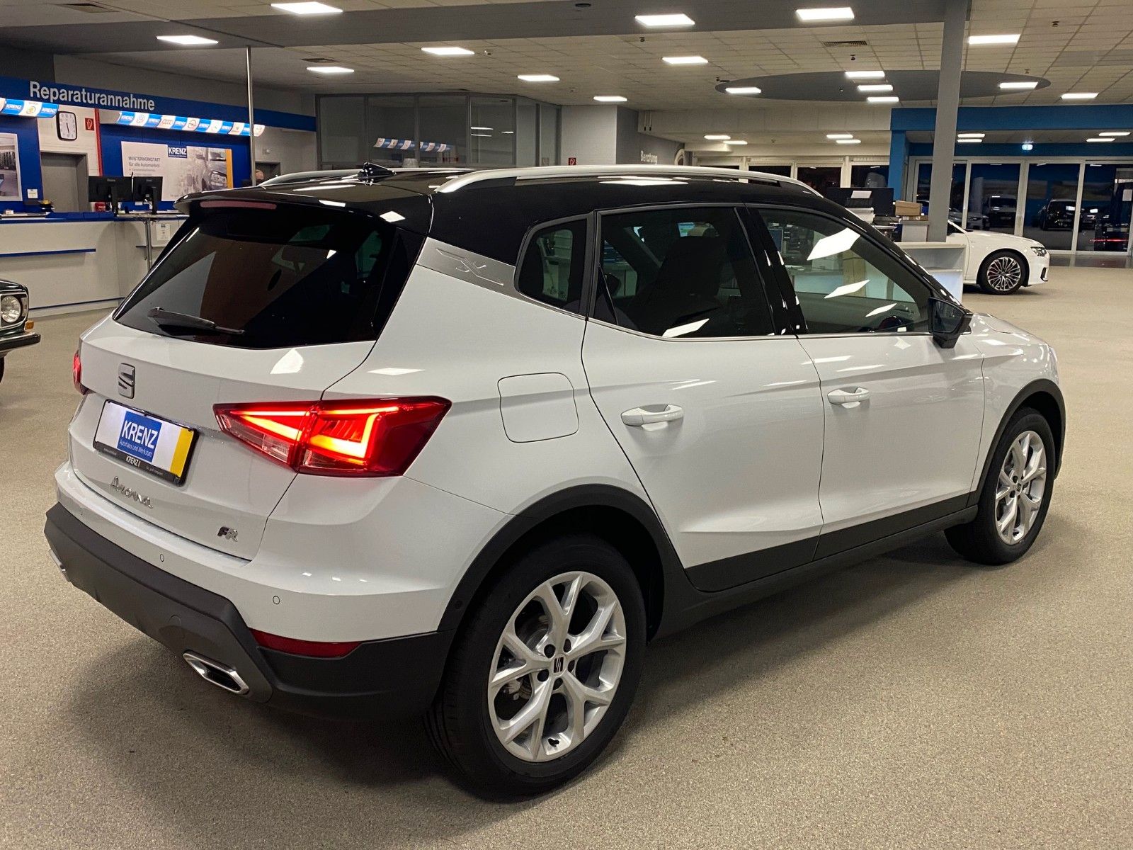 Fahrzeugabbildung SEAT Arona 1.0 TSI FR Garantie 2030+voll LED++KAMERA+