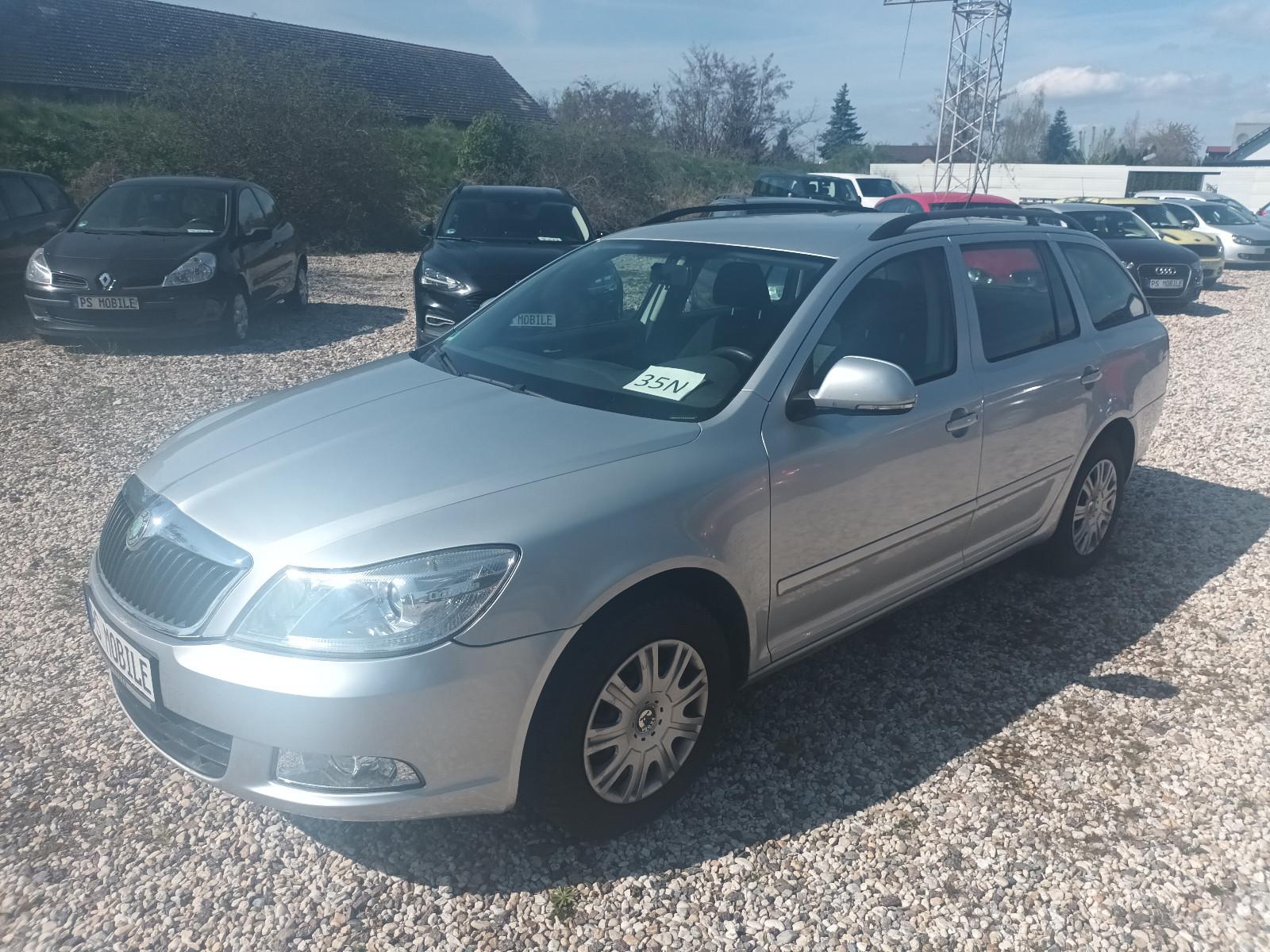 Skoda Octavia Combi, 1. Hand, Tüv und Service neu !!!