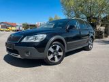 Skoda Octavia Combi 2.0 TDI Scout 4X4/AppConnect/Kamer - Skoda Octavia mit Diesel-Antrieb: Scout