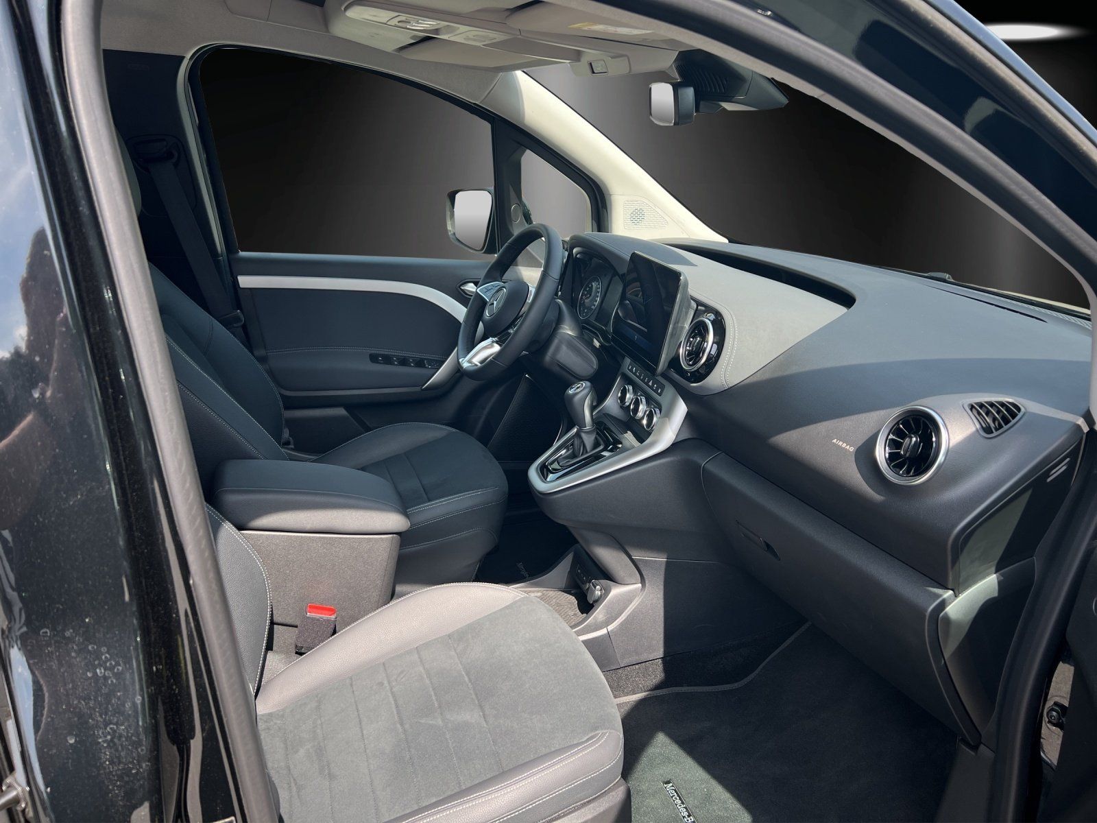 Fahrzeugabbildung Mercedes-Benz T 180 Progressive ED lang Navi LED KeyGo Kamera