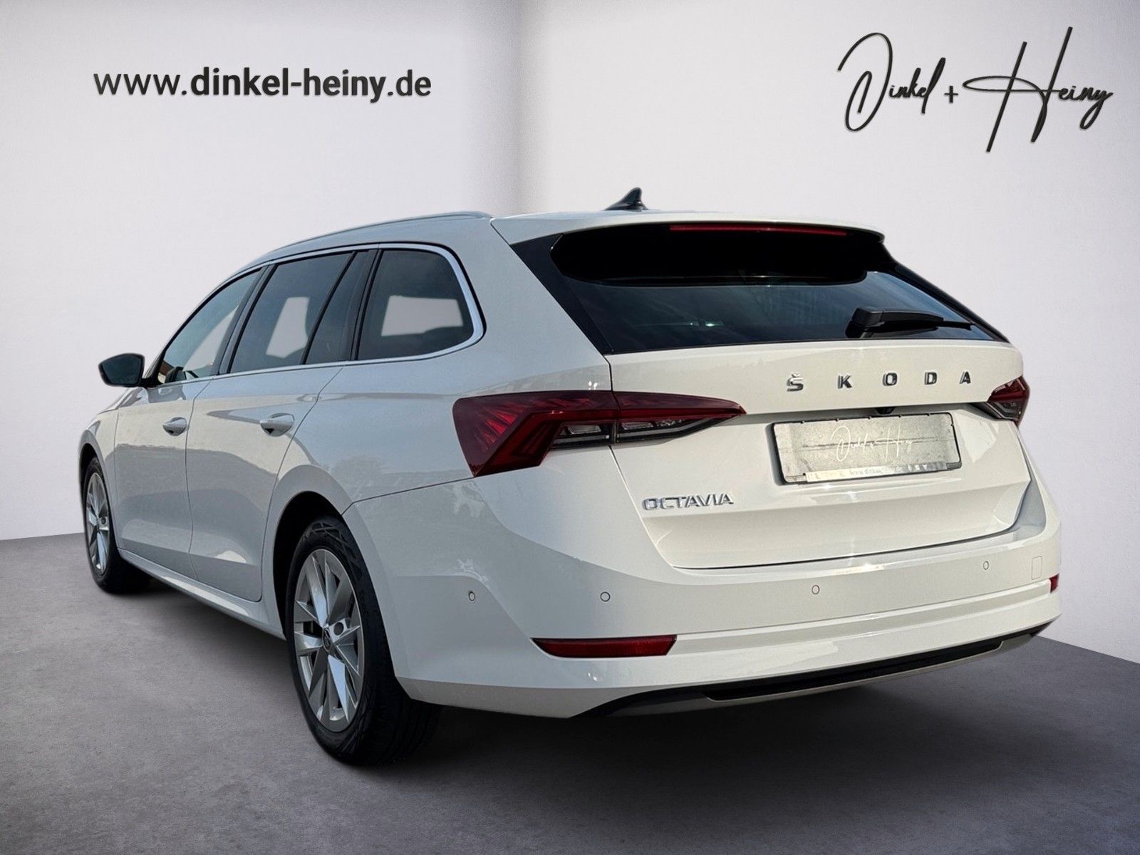 Fahrzeugabbildung SKODA Octavia Combi Style First Edition 2.0 TDI