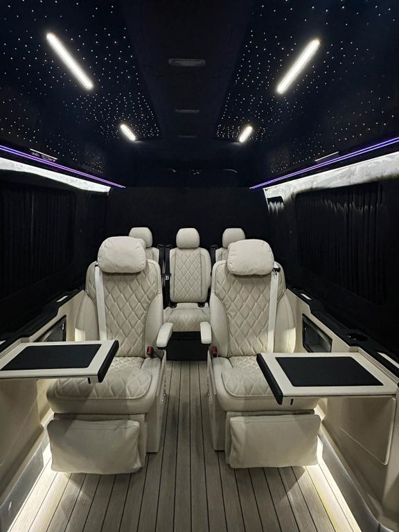 Mercedes-Benz Sprinter 319 L 4x4/VIP-UMBAU 8+1/360KAM/ACC/TV..