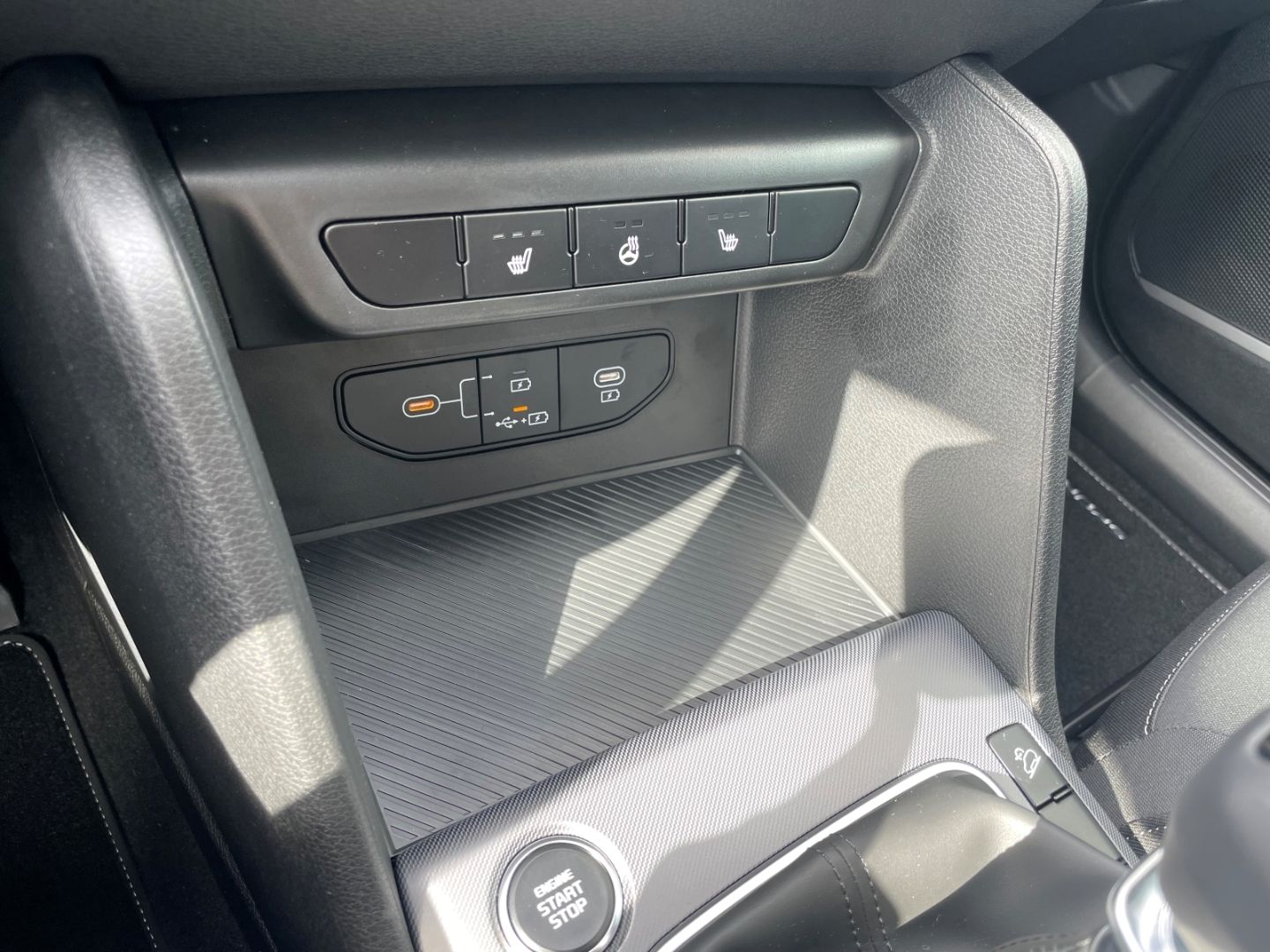 Fahrzeugabbildung Kia Sportage Vision Kamera Verkehrszeichenerk LED