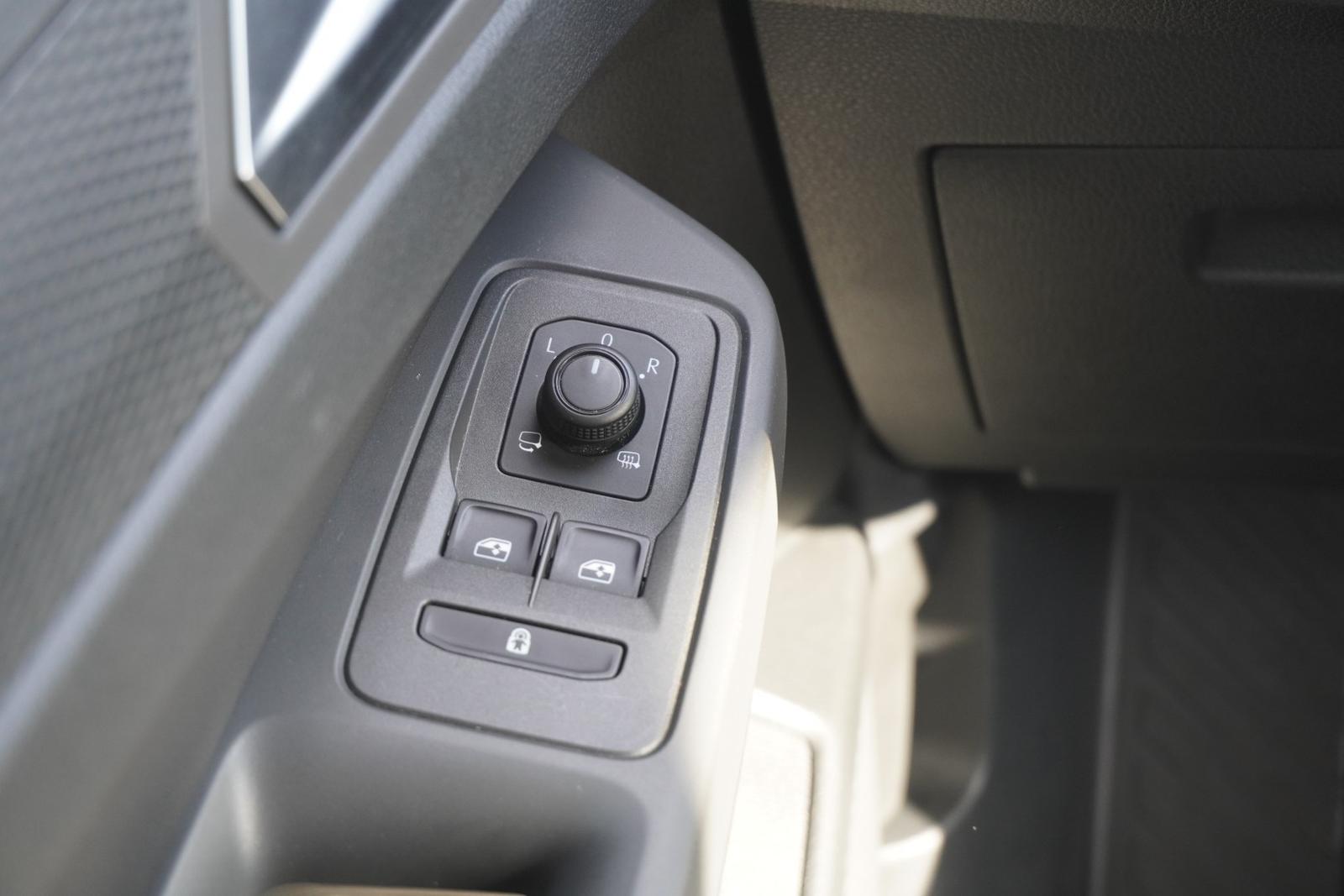 Volkswagen Caddy 1.5 TSI Basis Sitzheizung Tempomat DAB PDC, миниатюра 26