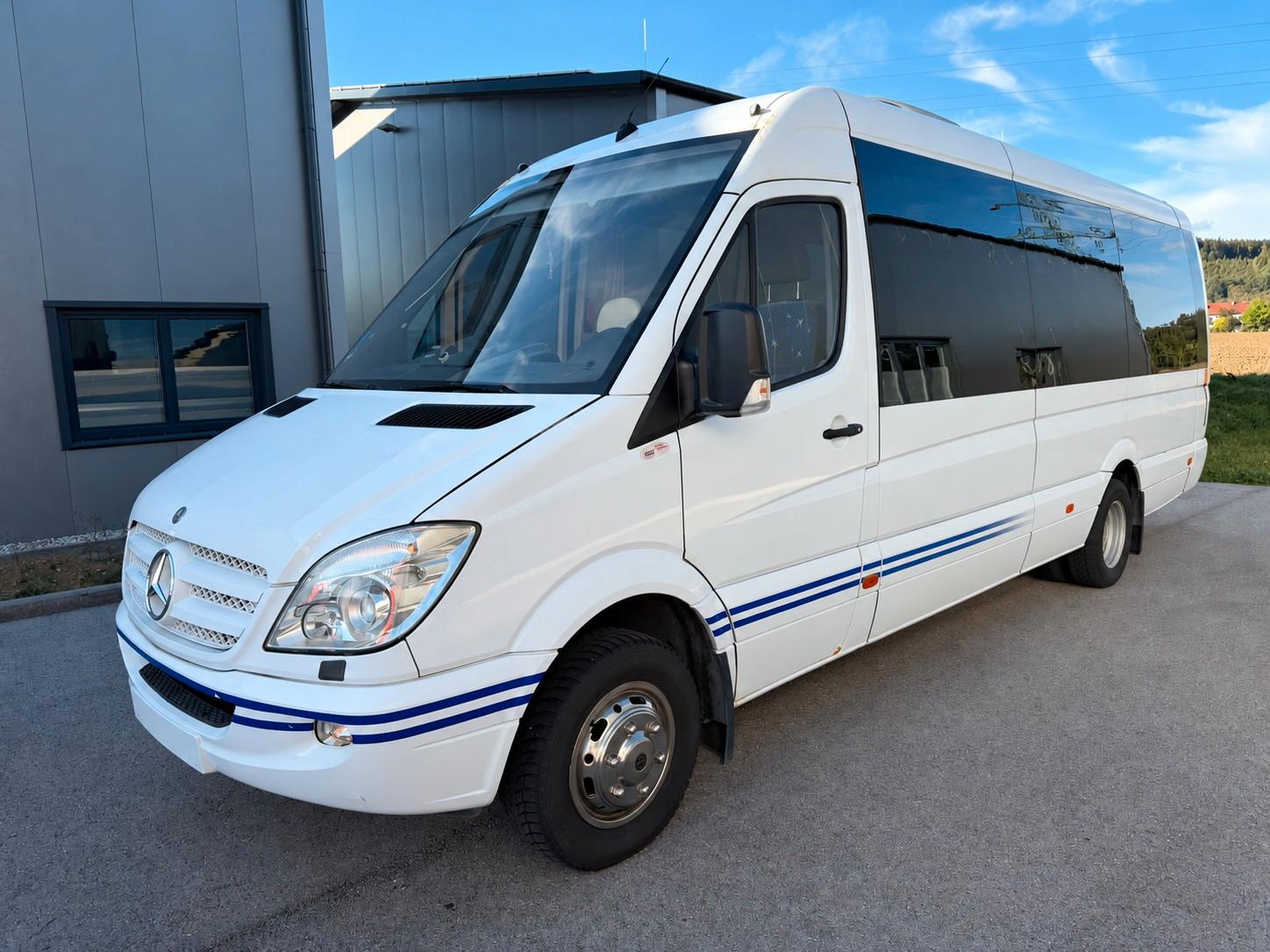 Mercedes-Benz Sprinter 519 CDI Minibus 21 Sitze Top Zustand