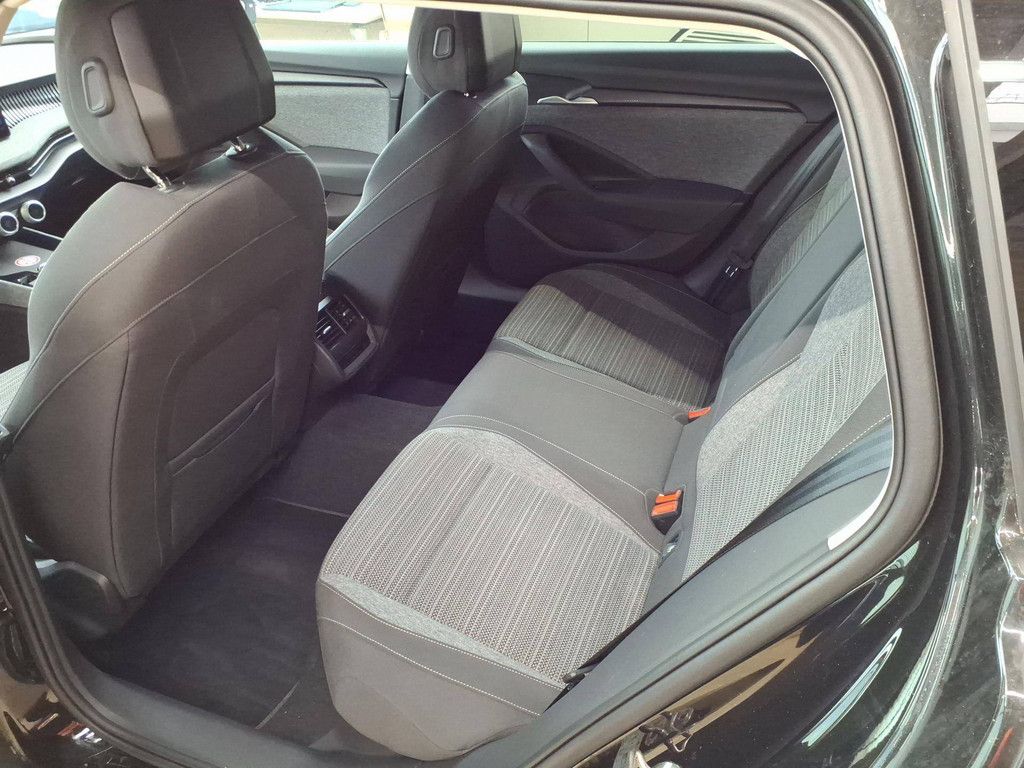 Skoda Superb - Bild 6