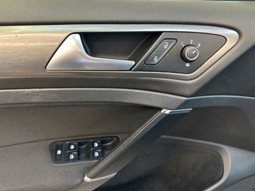 MYAUTOCENTER – Gebraucht- und Jahreswagen mit Werkstattservice in Pfaffenhofen Volkswagen Golf VII Lim. Comfortline BMT *Klima*TÜV*