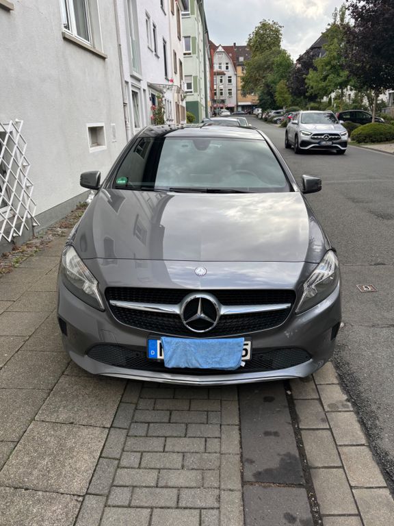 Image of Mercedes-Benz A 180