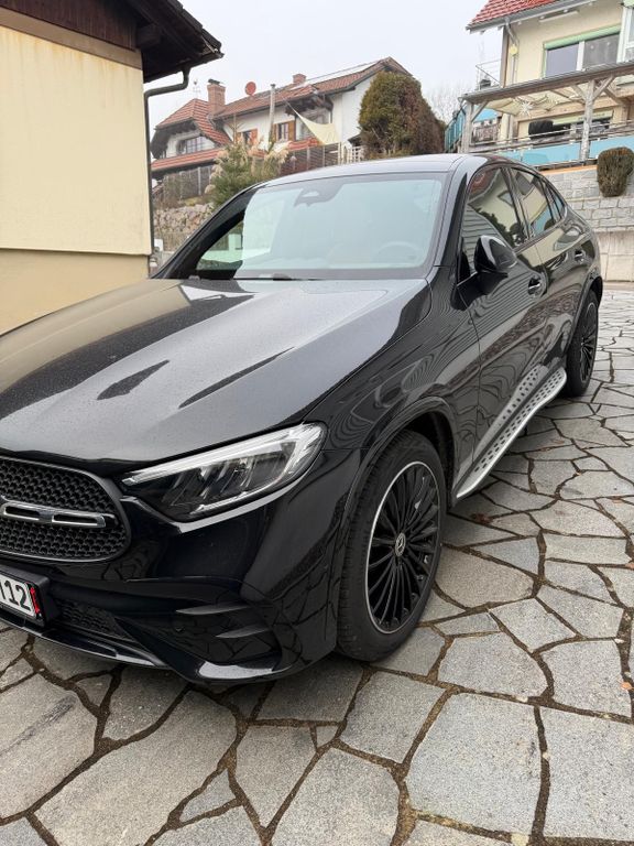 Mercedes-Benz GLC 300 e 4MATIC Coupé Autom. -