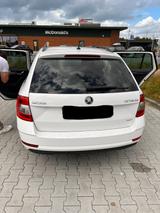 Skoda Octavia 2.0 TSI DSG 4x4 Style Combi Style - Skoda Octavia von privat