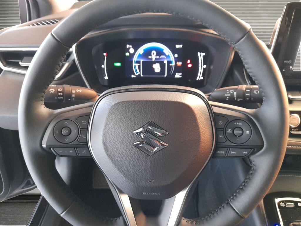 Fahrzeugabbildung Suzuki Swace 1.8 Hybrid CVT Comfort+