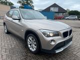 BMW X1 Baureihe X1 20 i xDrive+AUTOMATIK+TÜV NEU - BMW X1 aus 2012 mit Benzin-Antrieb: Geländewagen