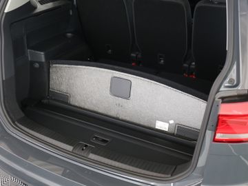 Volkswagen Touran 1.5 TSI DSG COMFORTLINE LED KAMERA 7SITZ