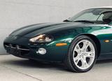 Jaguar XK XK8 Cabrio sehr Gepflegt 2. Hand - Jaguar XK: Grün