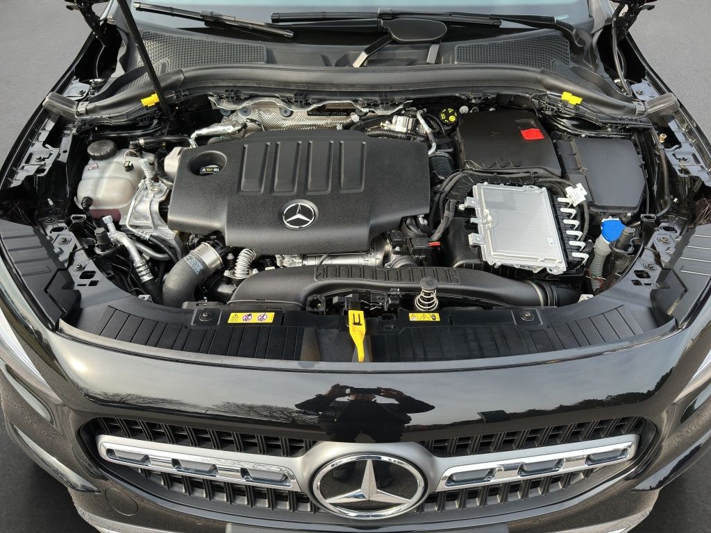 Fahrzeugabbildung Mercedes-Benz GLA 200 d PROGRESSIVE*DISTR*AHK*LED*KAM*SITZH