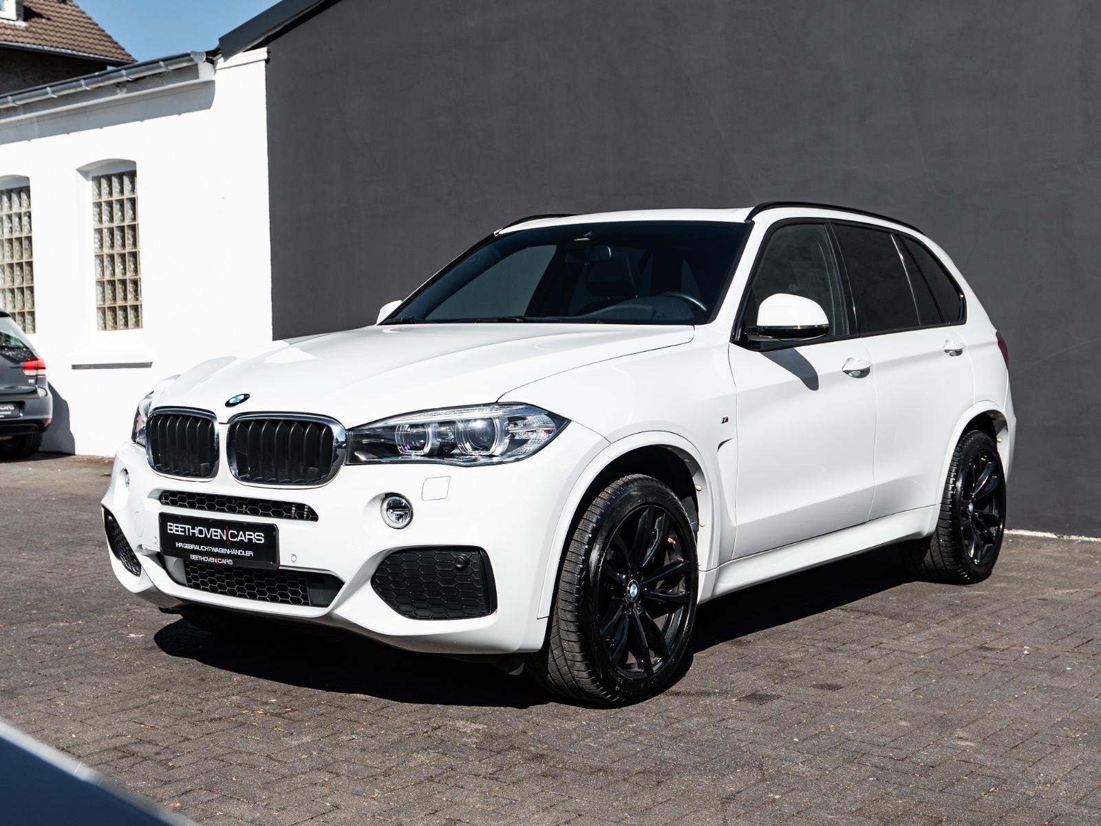BMW X5 1Hand nur 61000KM M PAKET PANO LED