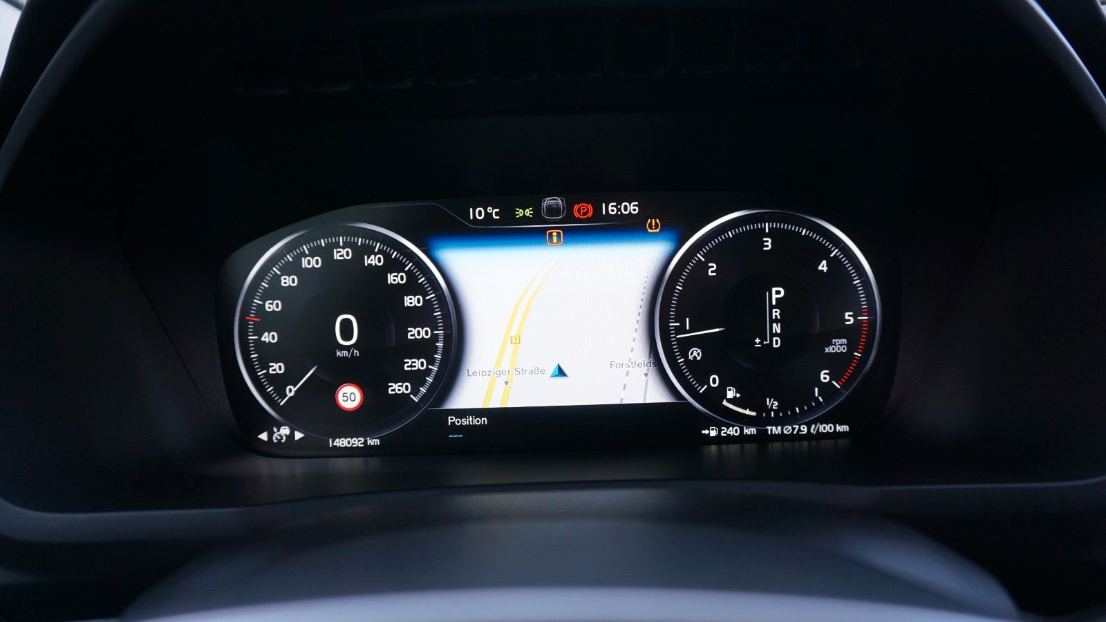 Fahrzeugabbildung Volvo XC90 Momentum AWD, Kamera, Navi, LED