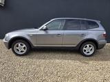 BMW **AUTOMATIK*ALLRAD*WENIG KM*AHK*TOP** - gebrauchte BMW X3 aus dem Jahr 2010