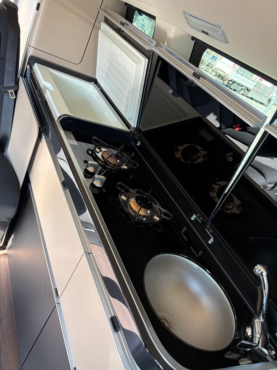 Fahrzeugabbildung Mercedes-Benz Marco Polo 220d 4Matic