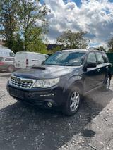 Subaru Forester - Subaru Forester aus 2011 mit Diesel-Antrieb