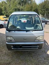 Honda Acty Street - Honda e mit Benzin-Antrieb