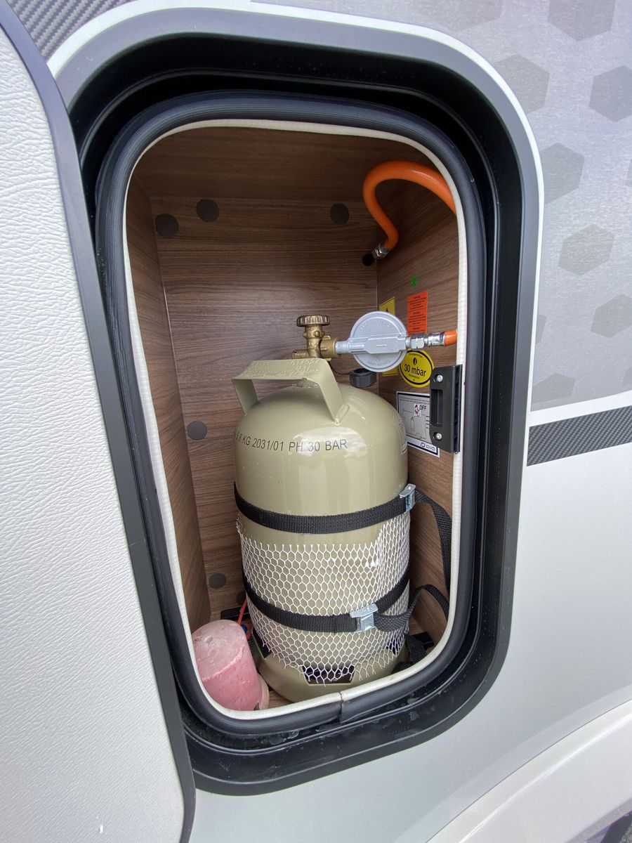 Fahrzeugabbildung Knaus Tourer Van VANSATION 500 LT Automatik, Markise