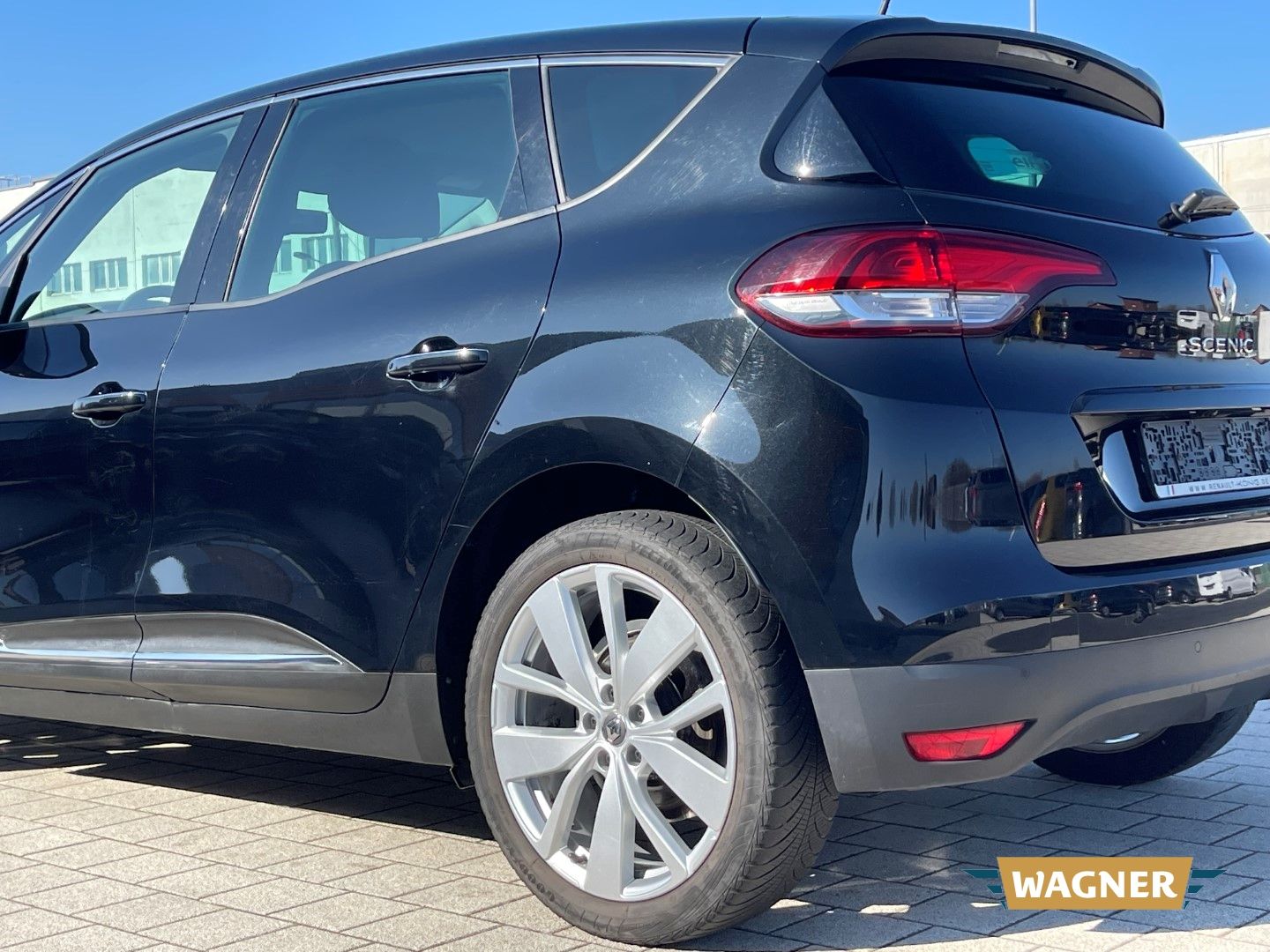 Fahrzeugabbildung Renault Scenic IV Limited Deluxe 1.3 TCe 140 Energy