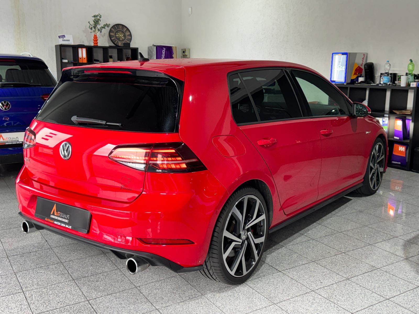 Volkswagen Golf GTI Performance Virtual/PANO/Matrix/SZH/ACC
