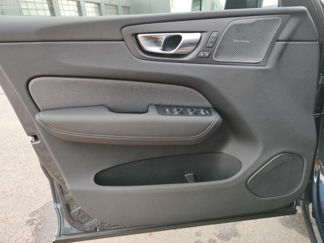 VOLVO XC 60 (Bild 16 von Array)