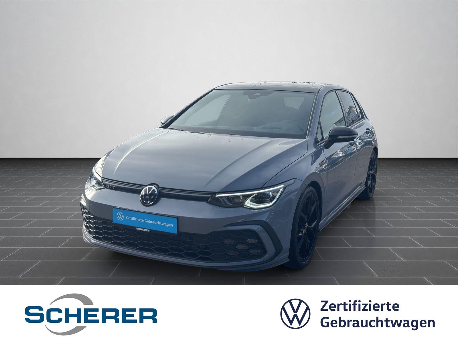 Volkswagen Golf VIII GTI 2.0 TSI DSG IQ.LIGHT BLACK STYLE P