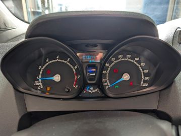 Ford Transit Courier Sport