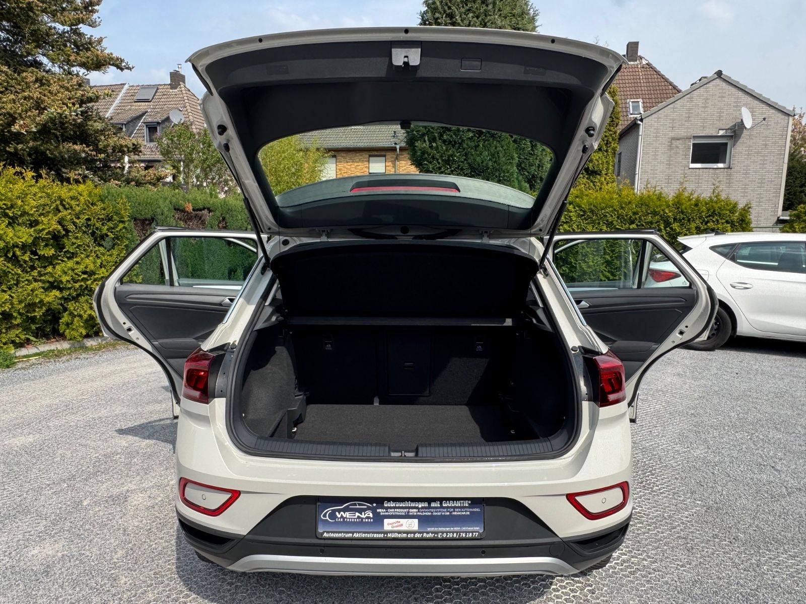 Volkswagen T-Roc Life App-Connect PDC LM Sitzh. LED 1.Hand foto 10