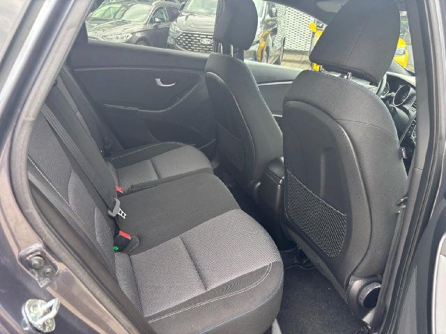 Hyundai i30 1.4 blue Passion SitzheizungKlima
