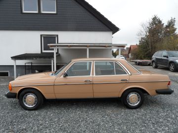 Mercedes 280 - 3