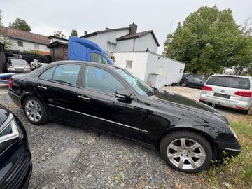 Mercedes E 280 - 5