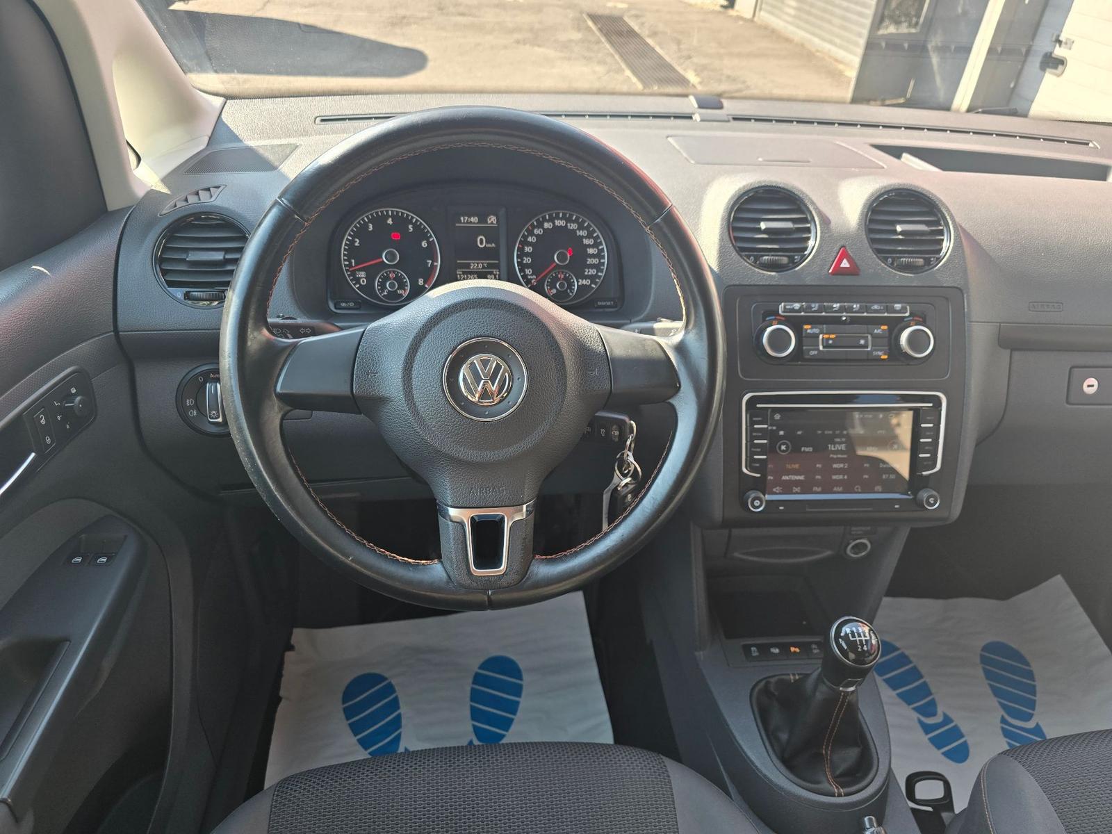 Volkswagen Caddy Maxi 1.2 TSI BMT JAKO-O Edition/7Sitzer/Na