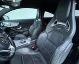 Mercedes-Benz Mercedes AMG C63 MB-100 Garantie Schalensitze - Mercedes-Benz C 63 AMG: Sportwagen